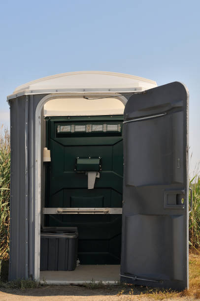 Best Best portable toilet rental  in North Hills, NY